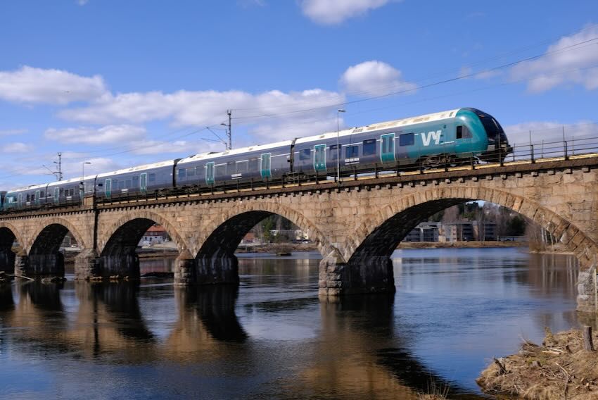 Norway train travel VY
